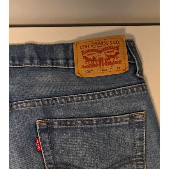 Levi's 505 Men's Slim Straight Fit Light Wash Denim Blue Jeans 29x29 NormCore - Picture 3 of 7